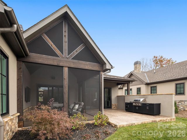 11 Haverhill Way, Arden, NC 28704