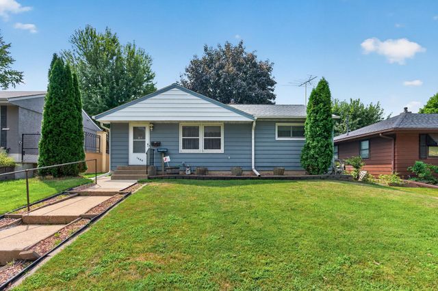 1586 Idaho Avenue E, Saint Paul, MN 55106