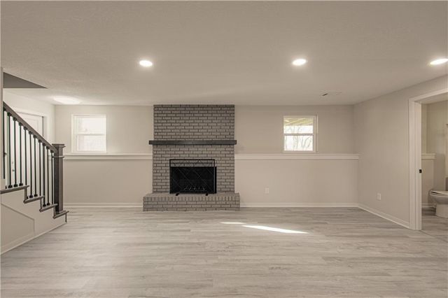 14401 NW 67th Street, Parkville, MO 64152