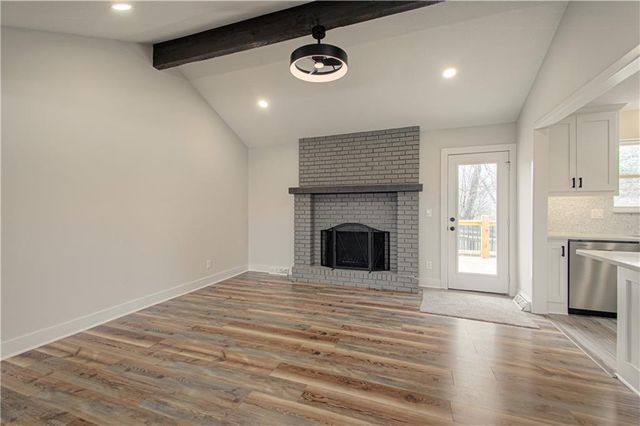 14401 NW 67th Street, Parkville, MO 64152