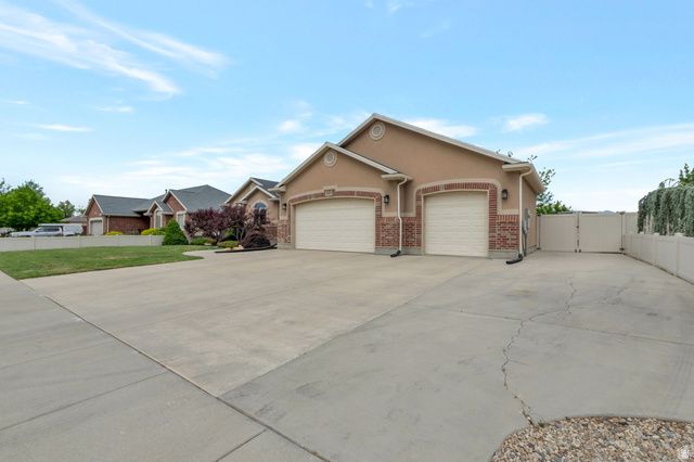 9067 S WISTERIA WAY, West Jordan, UT 84081