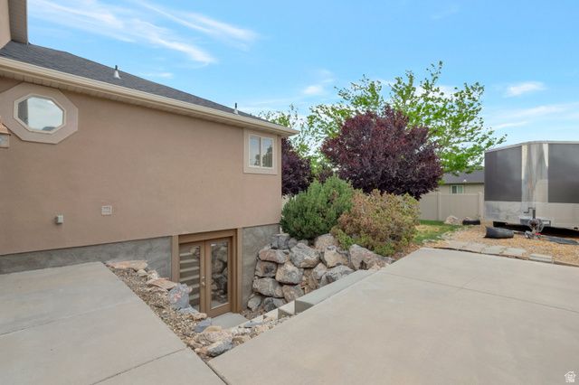 9067 S WISTERIA WAY, West Jordan, UT 84081