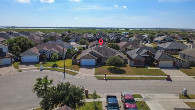 3614 Topaz Ct, Corpus Christi, TX 78414