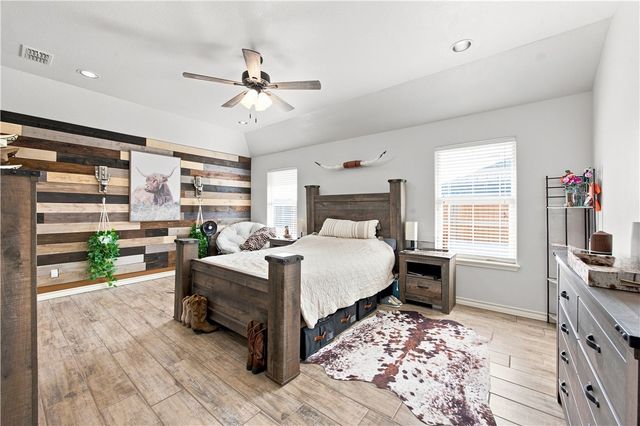 3614 Topaz Ct, Corpus Christi, TX 78414