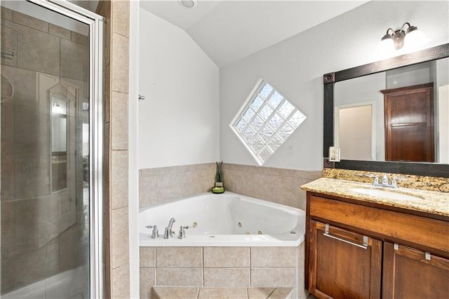 3614 Topaz Ct, Corpus Christi, TX 78414