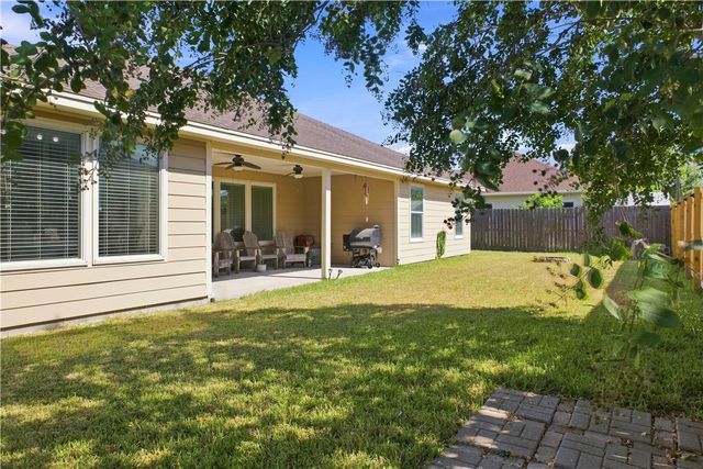 3614 Topaz Ct, Corpus Christi, TX 78414