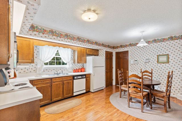 5956 Crestview Drive, Hixson, TN 37343