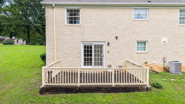 5956 Crestview Drive, Hixson, TN 37343