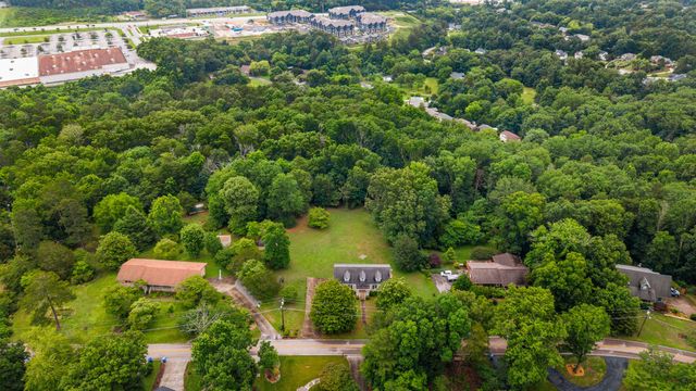 5956 Crestview Drive, Hixson, TN 37343
