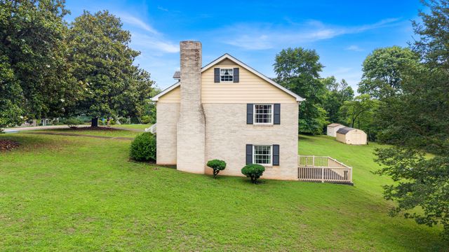 5956 Crestview Drive, Hixson, TN 37343