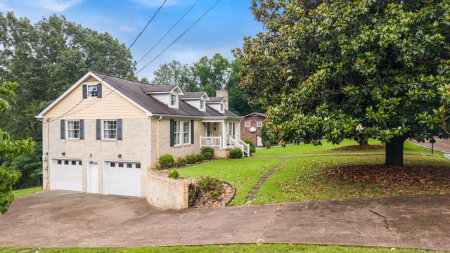 5956 Crestview Drive, Hixson, TN 37343