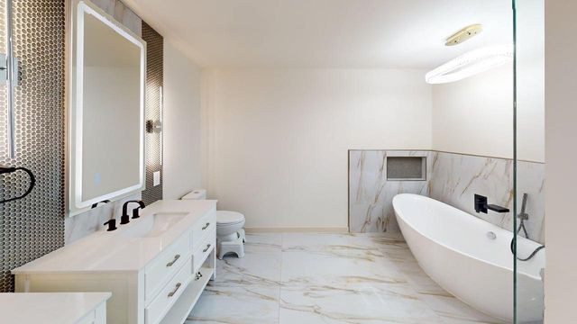 2517 Canterbury Court, Carrollton, TX 75006