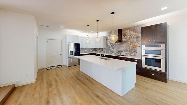 2517 Canterbury Court, Carrollton, TX 75006