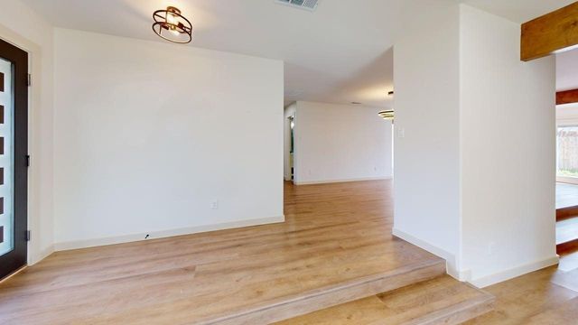 2517 Canterbury Court, Carrollton, TX 75006