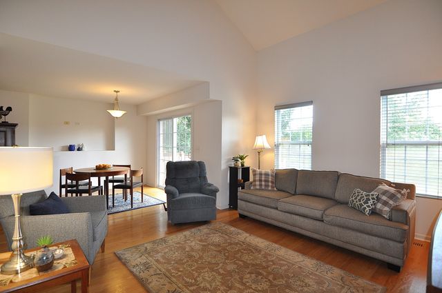 0S077 Kerry Court, Winfield, IL 60190