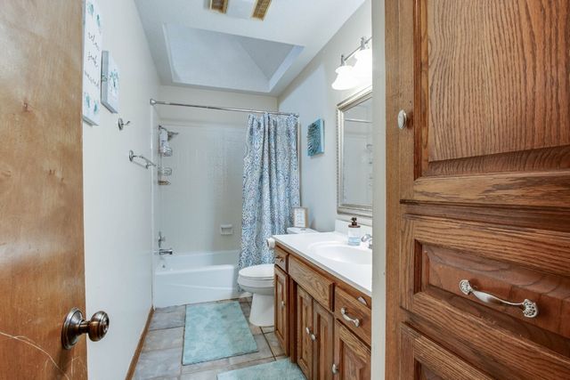 1408 Carlton, Edmond, OK 73034