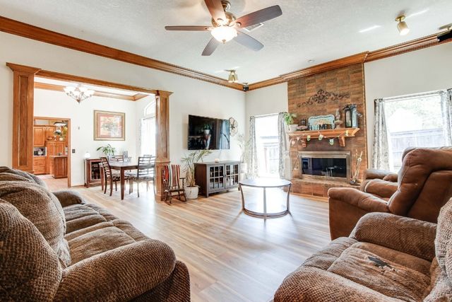 1408 Carlton, Edmond, OK 73034
