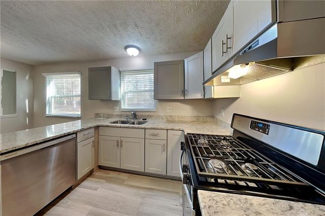 455 Sheringham Court, Roswell, GA 30076