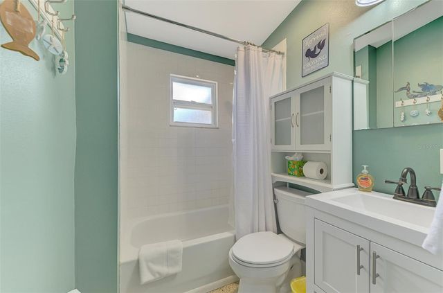 4626 GLEASON AVENUE, Sarasota, FL 34242