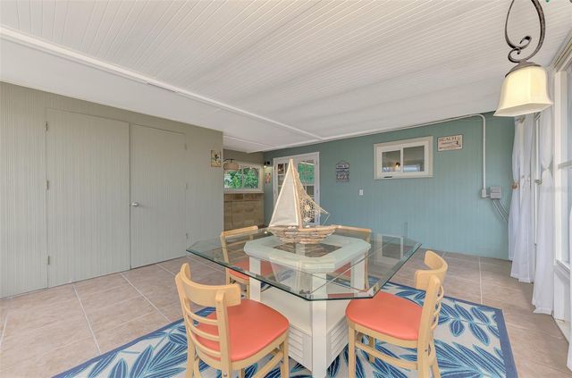 4626 GLEASON AVENUE, Sarasota, FL 34242