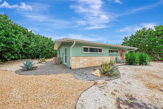 4626 GLEASON AVENUE, Sarasota, FL 34242