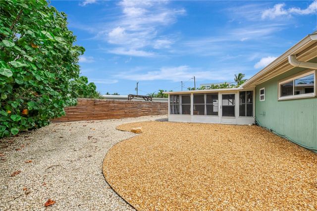 4626 GLEASON AVENUE, Sarasota, FL 34242