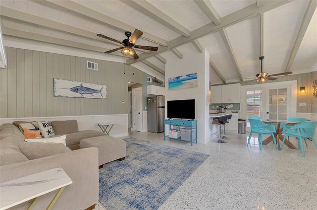 4626 GLEASON AVENUE, Sarasota, FL 34242