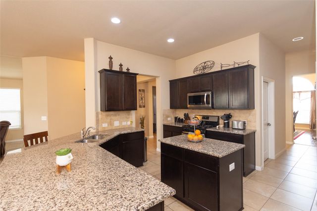 16428 Marcello DR, Pflugerville, TX 78660