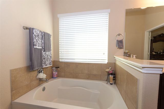 16428 Marcello DR, Pflugerville, TX 78660