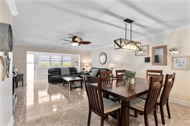 329 SE 3rd St 105T, Hallandale Beach, FL 33009