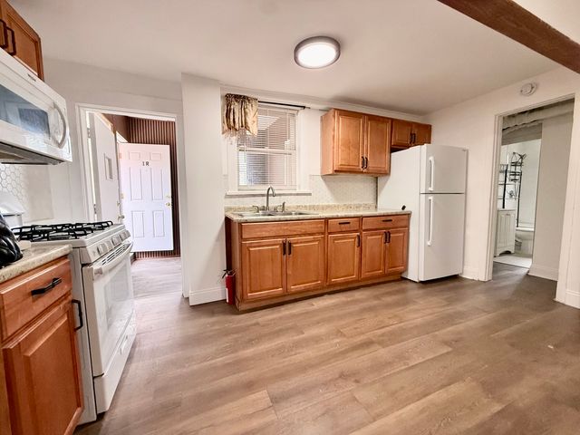 414 South Boulevard 1R, Evanston, IL 60202