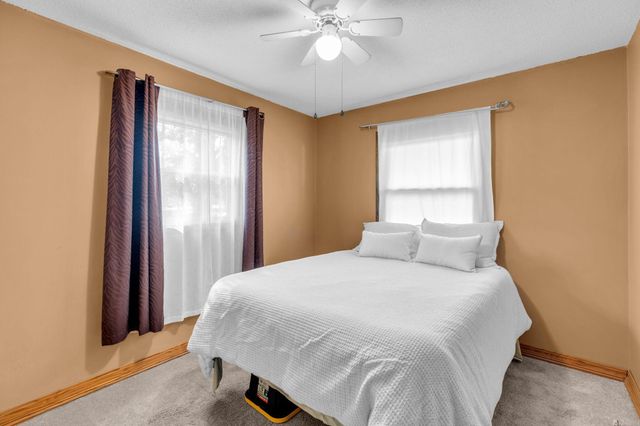 6432 Zealand Avenue N, Brooklyn Park, MN 55428