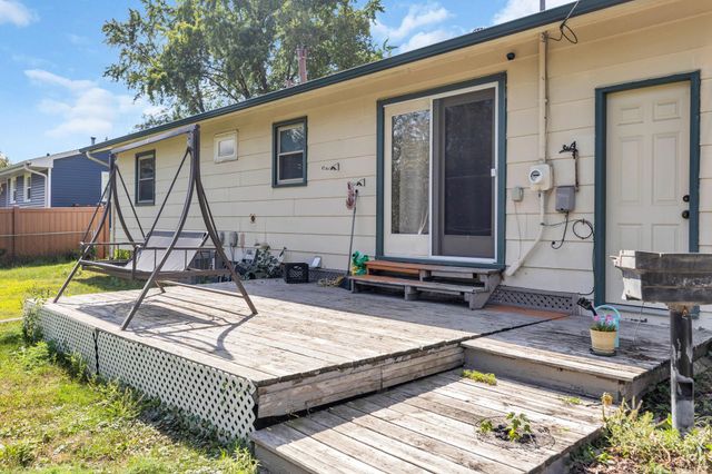 6432 Zealand Avenue N, Brooklyn Park, MN 55428