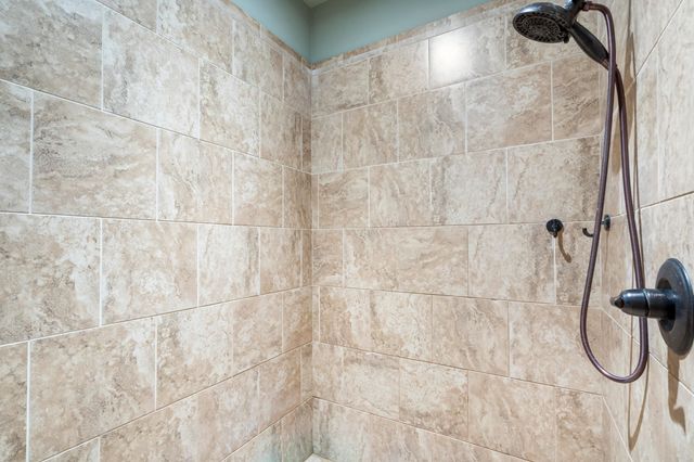 760 SUGAR HILL DR, Moscow, TN 38057