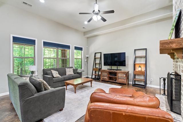 760 SUGAR HILL DR, Moscow, TN 38057