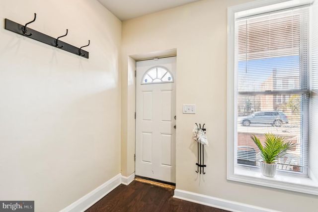 19 N HILTON ST, Baltimore, MD 21229