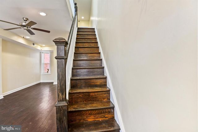 19 N HILTON ST, Baltimore, MD 21229