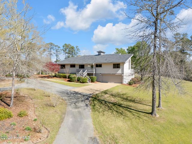 401 S Lake Drive, Thomson, GA 30824