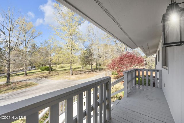 401 S Lake Drive, Thomson, GA 30824