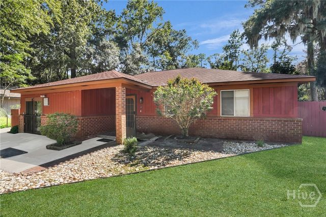 37 E Welwood Drive, Savannah, GA 31419