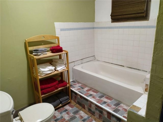 209 Gordon Avenue, Calhoun, GA 30701