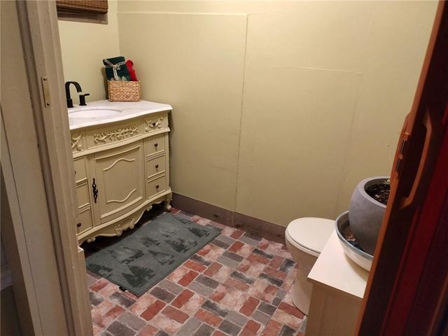 209 Gordon Avenue, Calhoun, GA 30701