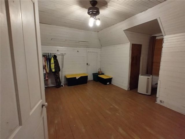 209 Gordon Avenue, Calhoun, GA 30701