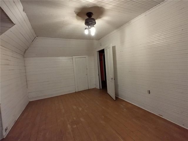 209 Gordon Avenue, Calhoun, GA 30701