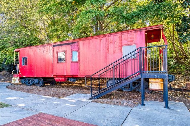 1925 Kinnard Alley, Kennesaw, GA 30144