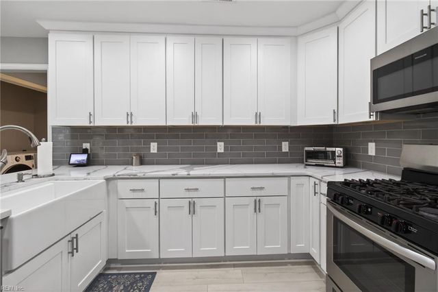 1616 Wasserman CT, Virginia Beach, VA 23454