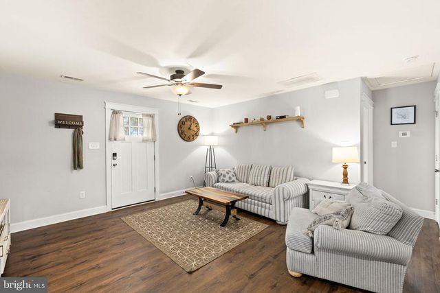 6532 BELMONT RD, Mineral, VA 23117