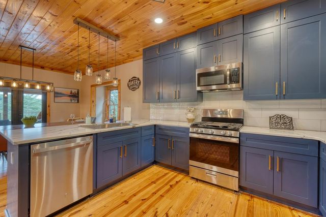 514 Browns Cove Road, Blue Ridge, GA 30513