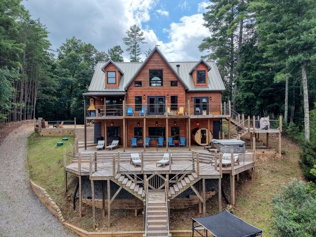 514 Browns Cove Road, Blue Ridge, GA 30513
