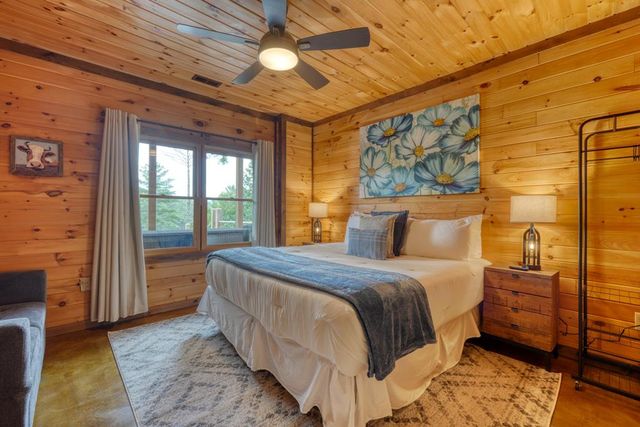 514 Browns Cove Road, Blue Ridge, GA 30513